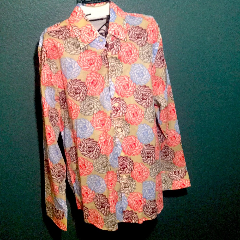 Kenneth Cole New York button up shirt